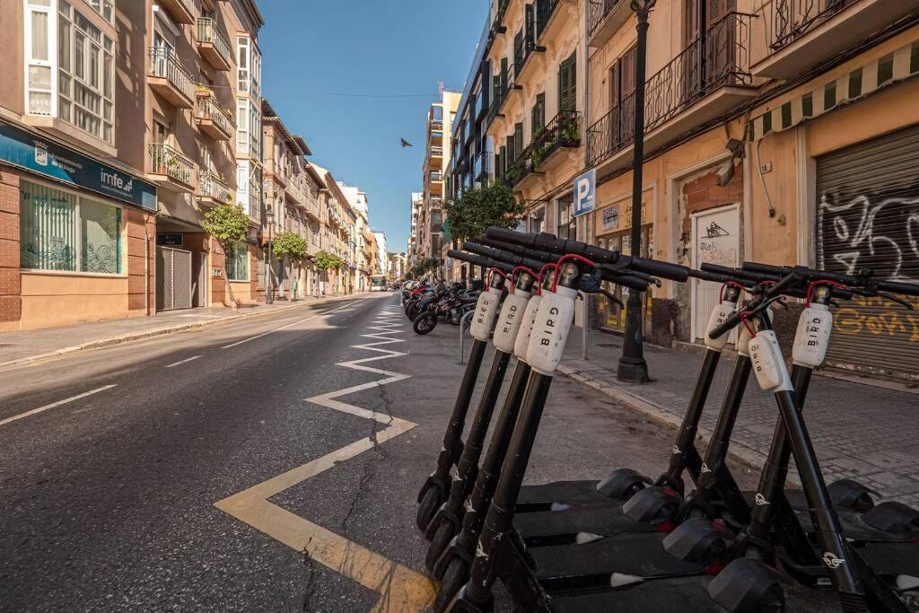 The Rest Between Picasso & Pompidou Malaga Bagian luar foto